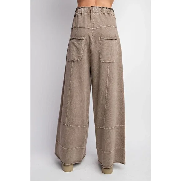 Mineral Washed Cargo Pants - Wide Leg - Mocha - Picture 2 of 4